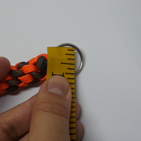 paracord keychain - Picture 4 of 4